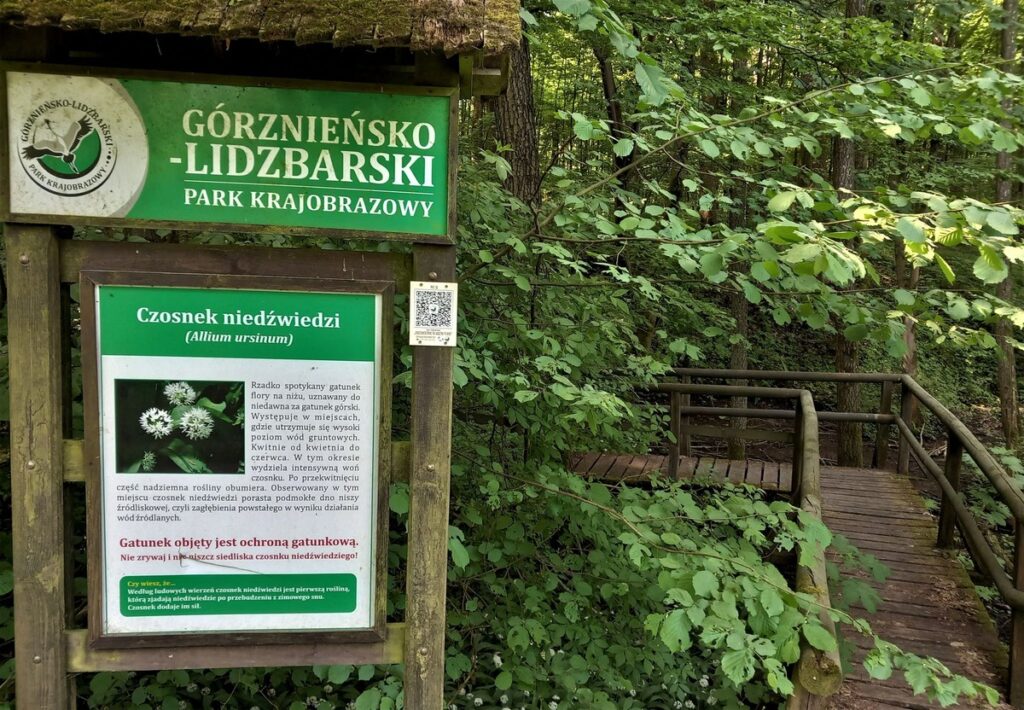 Tablica informacyjna przy ścieżce (fot. GLPK)