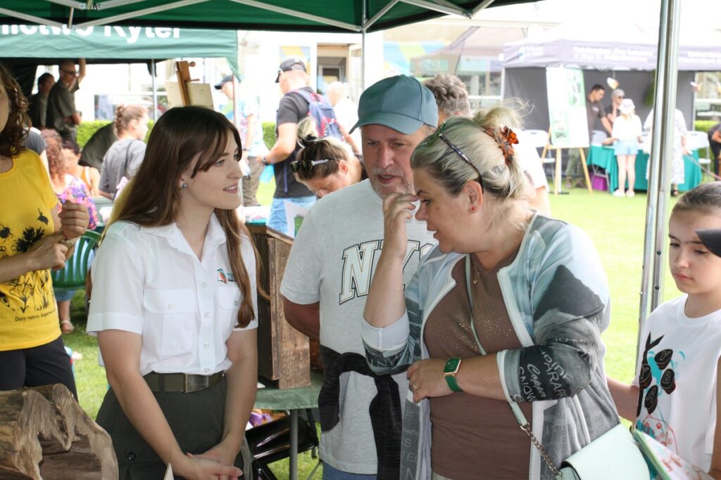 chętni uczestniczą w konkursach, fot. R. Borzyszkowski