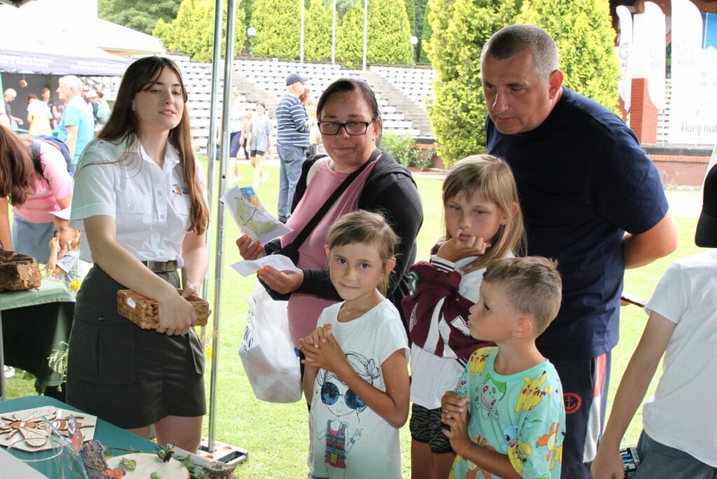 rodzinnie na jarmarku, fot. R. Borzyszkowski