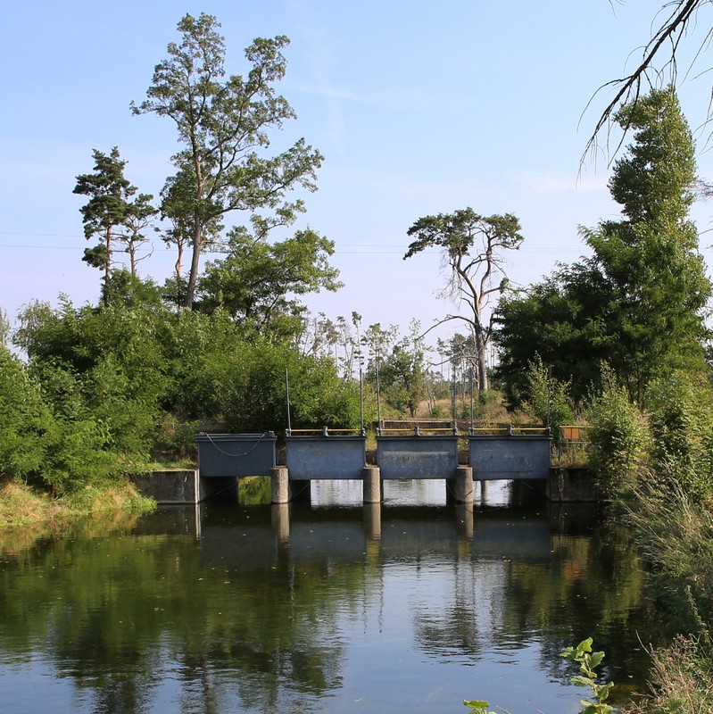 Jaz zamykający kanał w m. Konigort Fot. R. Borzyszkowski