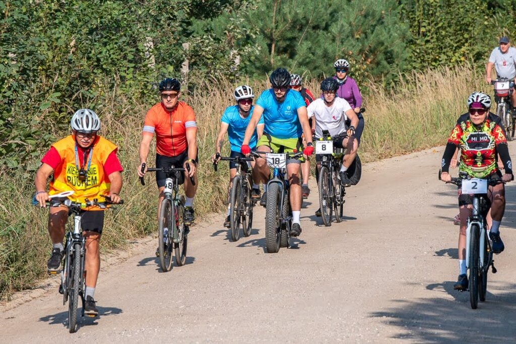 Rowerowa wycieczka krajoznawcza, fot. ED FOTO