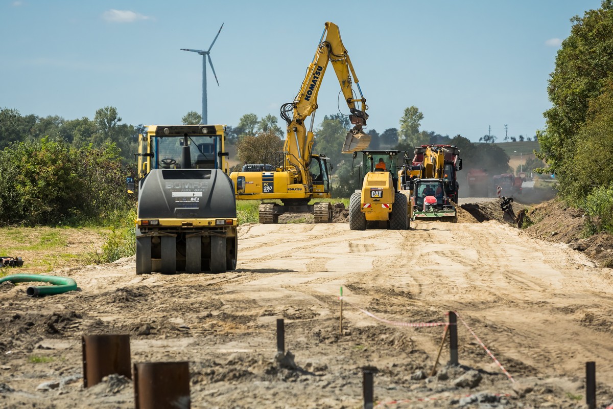 Modernizacja drogi wojewódzkiej nr 251, fot. Tomasz Czachorowski eventphoto.com.pl dla UMWKP