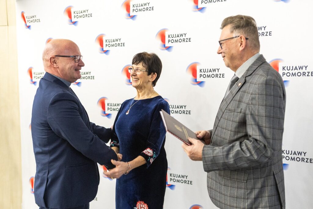 Umowy RPO, PROW i FEdKP, fot. Szymon Zdziebło/tarantoga.pl dla UMWKP