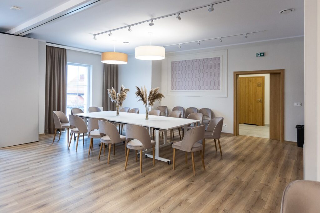 Otwarcie Wielopokoleniowego Centrum Aktywności Rodzinnej w Baruchowie, fot. Szymon Zdziebło/tarantoga.pl dla UMWKP