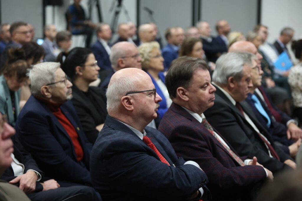 Debata „Uchwała antysmogowa – dobro czy zło”, fot. Mikołaj Kuras dla UMWKP