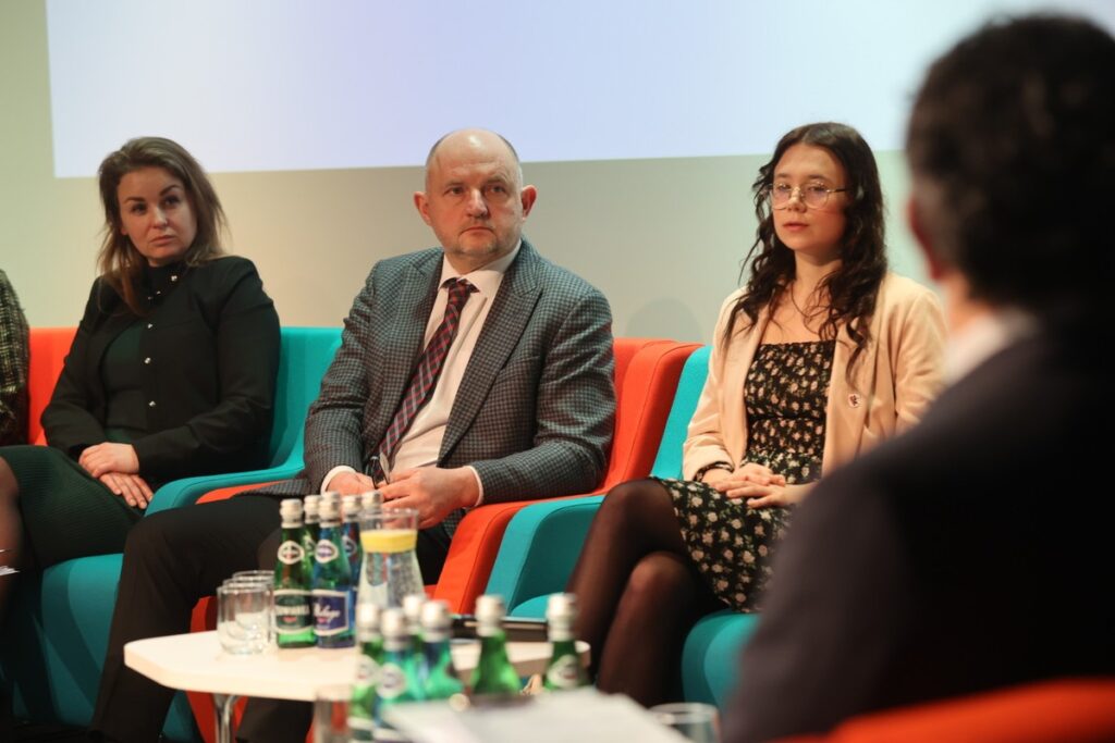 Debata „Uchwała antysmogowa – dobro czy zło”, fot. Mikołaj Kuras dla UMWKP