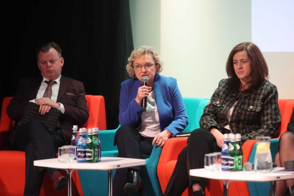 Debata „Uchwała antysmogowa – dobro czy zło”, fot. Mikołaj Kuras dla UMWKP