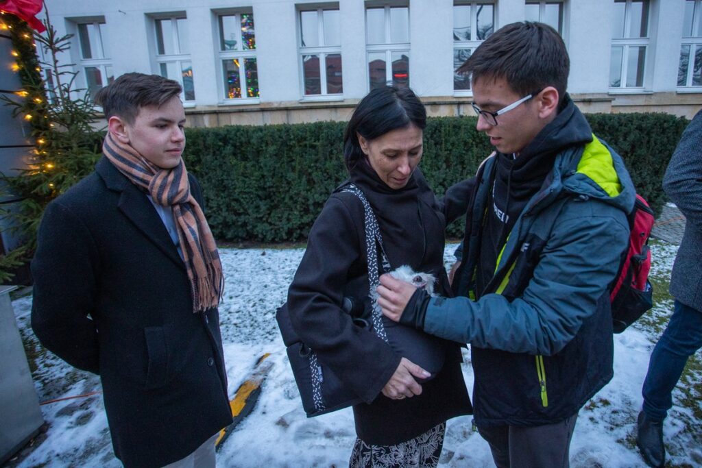 Młodzież i opiekunowie wrócili do Torunia w niedzielę (21 stycznia) fot. Mikołaj Kuras dla UMWKP