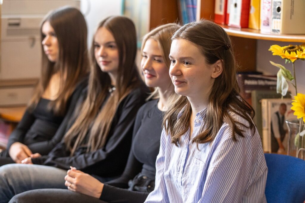 Spotkanie marszałka z członkami Klubu Europejskiego „Konopa”, fot. Szymon Zdziebło/tarantoga.pl dla UMWKP