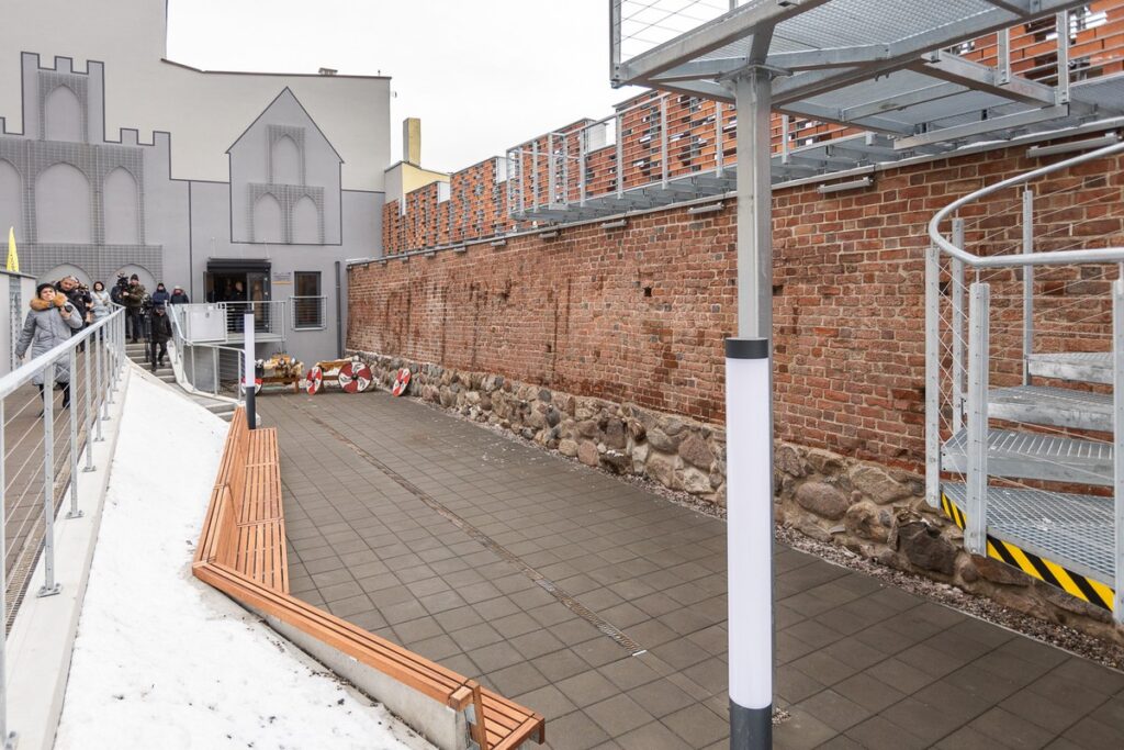 Otwarcie inwestycji w Inowrocławiu, fot. Szymon Zdziebło/tarantoga.pl dla UMWKP