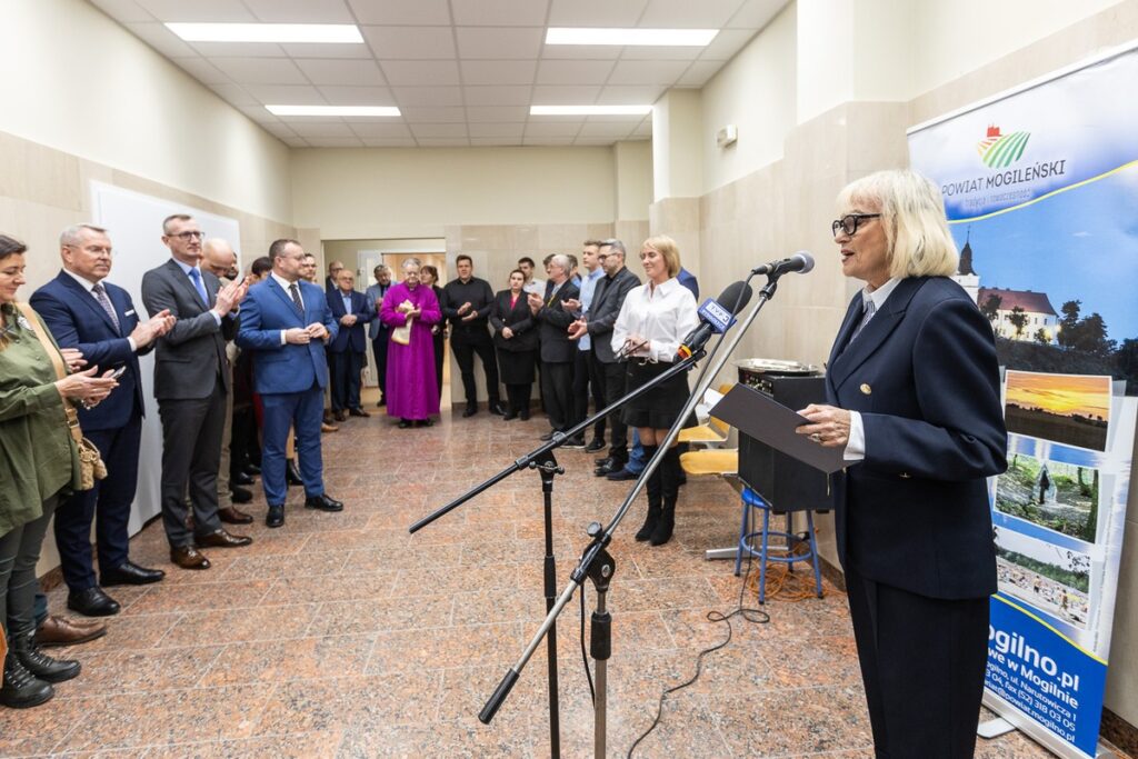 Otwarcie Zakładu Opiekuńczo-Leczniczego w Strzelnie fot. Szymon Zdzieblo/tarantoga.pl dla UMWKP