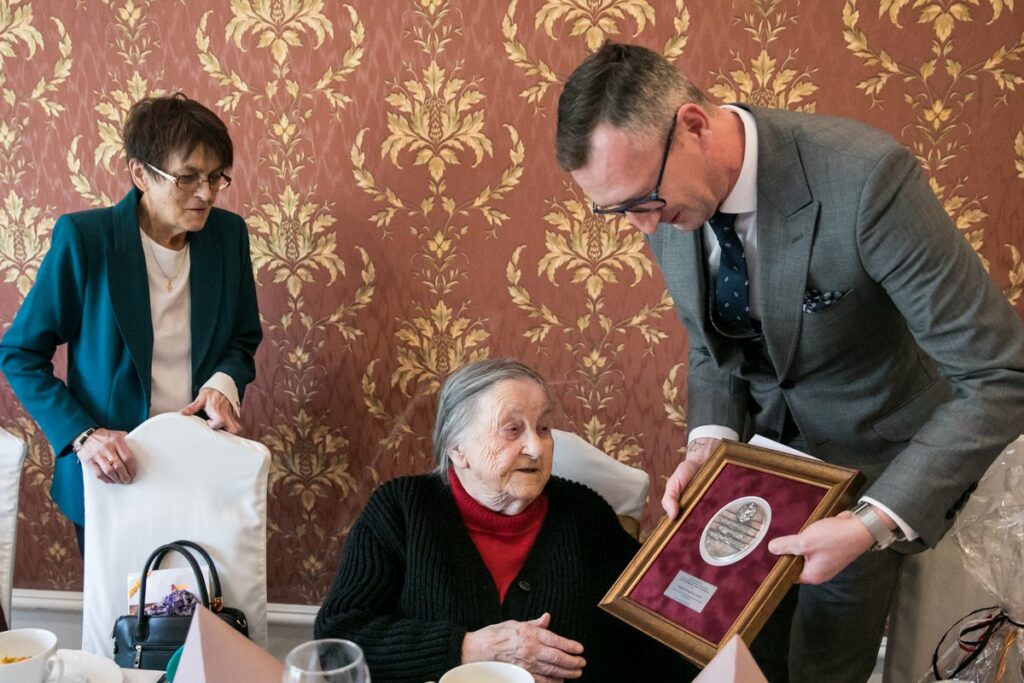 Unitas Durat dla Wandy Zwierzyńskiej Łuczak, fot. Andrzej Goiński UMWKP