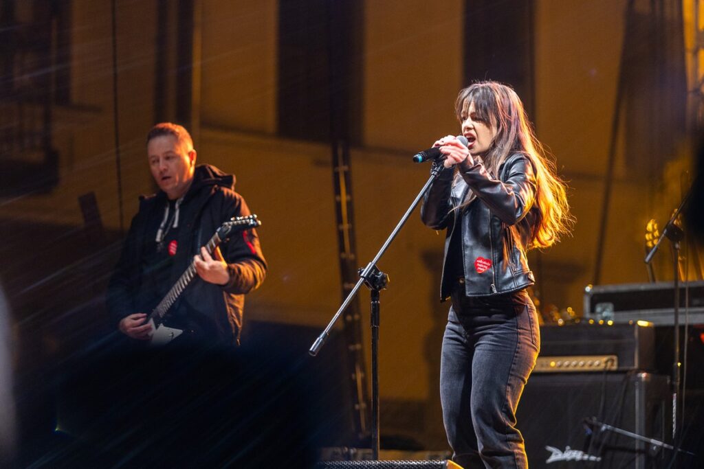 Finał WOŚP w Toruniu, fot. Szymon Zdzieblo/tarantoga.pl dla UMWKP