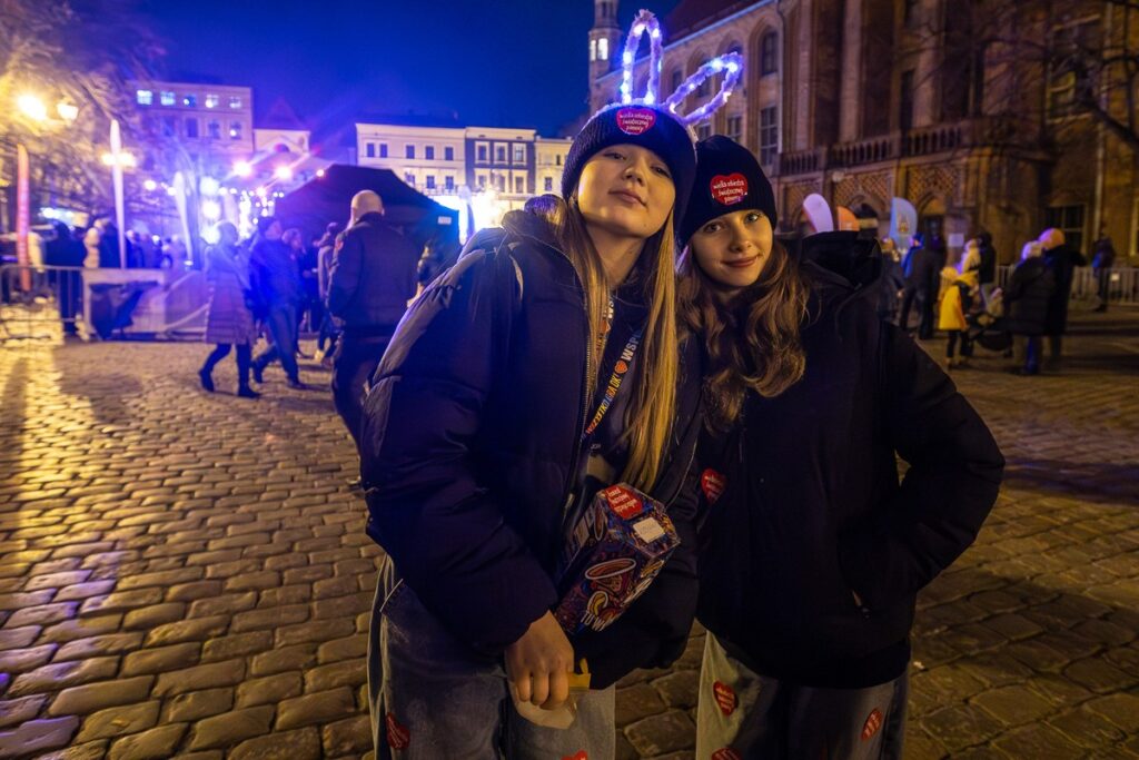 Finał WOŚP w Toruniu, fot. Szymon Zdzieblo/tarantoga.pl dla UMWKP