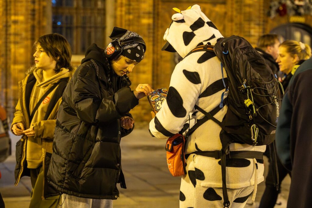 Finał WOŚP w Toruniu, fot. Szymon Zdzieblo/tarantoga.pl dla UMWKP