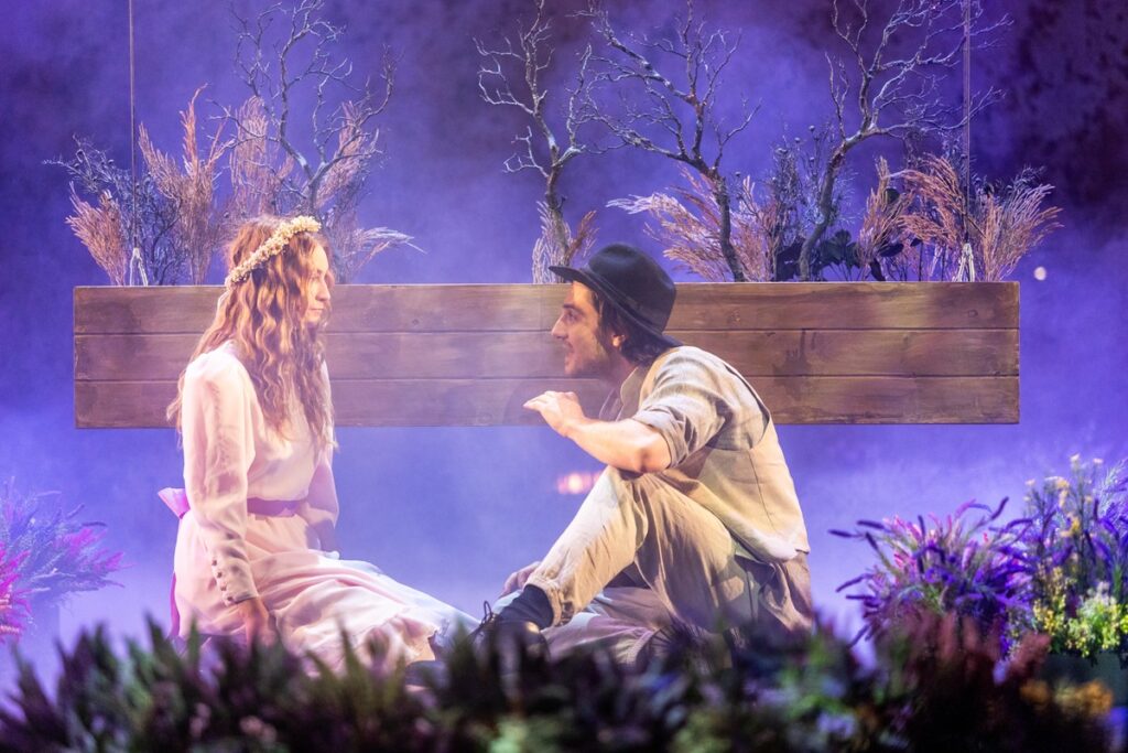 „Tajemniczy ogród” w Teatrze im. Wilama Horzycy fot. Mikołaj Kuras dla UMWKP