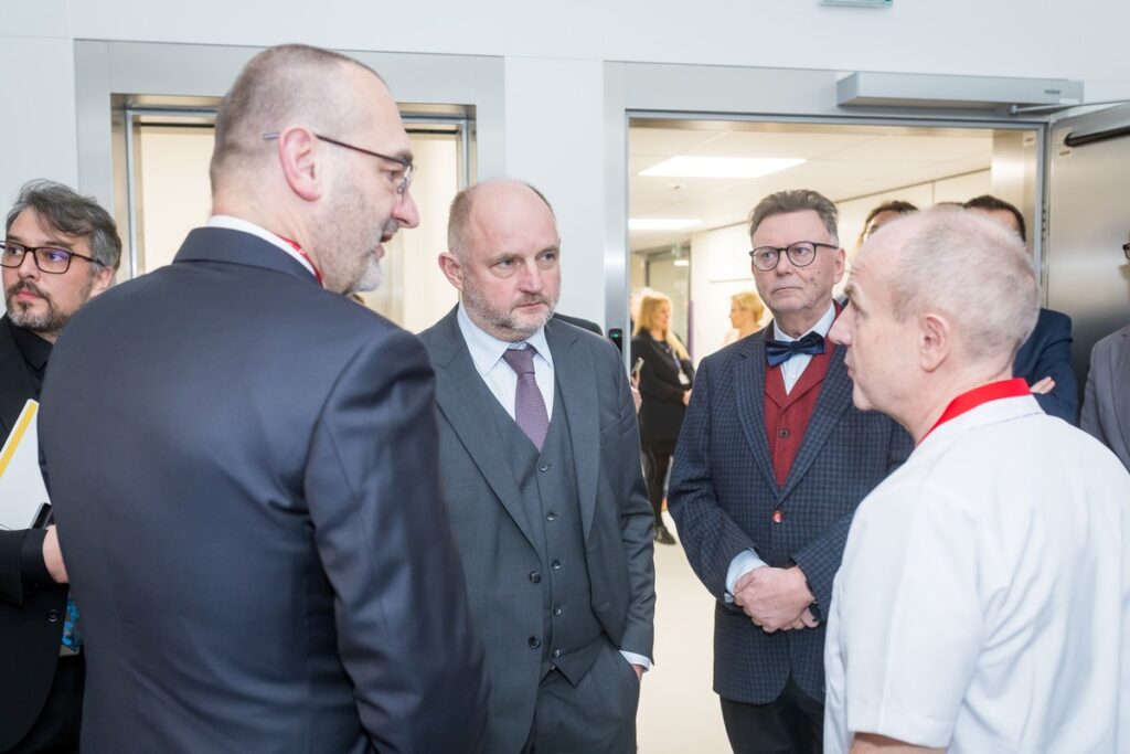 Otwarcie zmodernizowanej Kliniki Kardiochirurgii w Szpitalu im. Jurasza, fot. Tomasz Czachorowski/eventphoto.com.pl