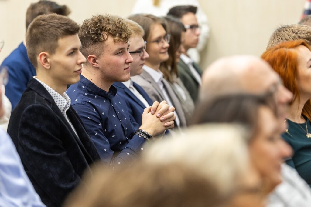 Podsumowanie rejsu żaglowcem STS Pogoria fot. fot. Szymon Zdziebło/tarantoga.pl dla UMWKP