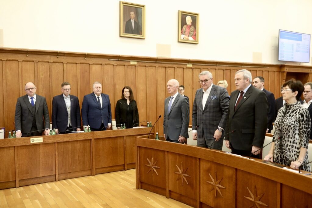 Posiedzenie sejmiku województwa, 7 lutego 2024, fot. Andrzej Goiński/UMWKP