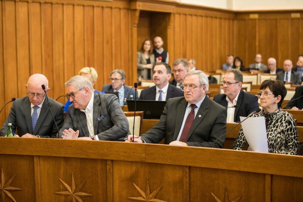 Posiedzenie sejmiku województwa, 7 lutego 2024, fot. Andrzej Goiński/UMWKP