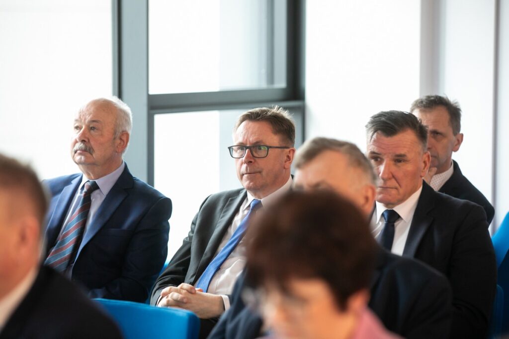 Spotkanie przewodniczącej Elżbiety Piniewskiej z przewodniczącymi rad powiatów, fot. Andrzej Goiński UMWKP