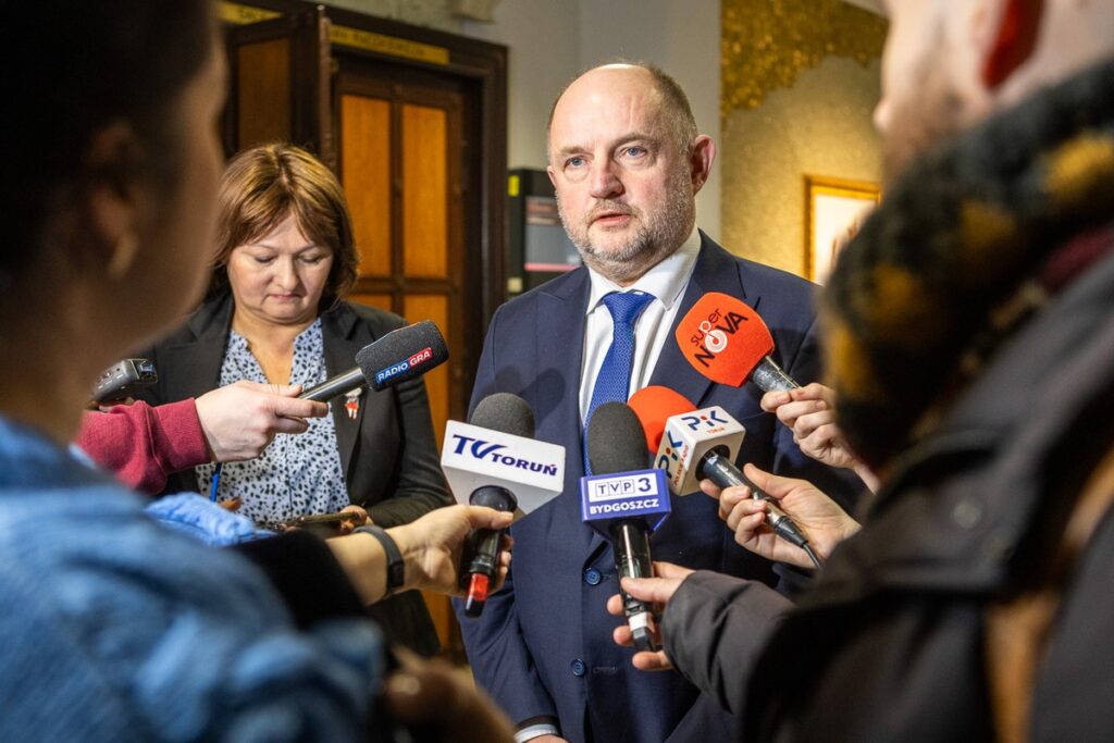 Uroczystość wręczenia umów, fot. Szymon Zdziebło/tatantoga.pl dla UMWKP