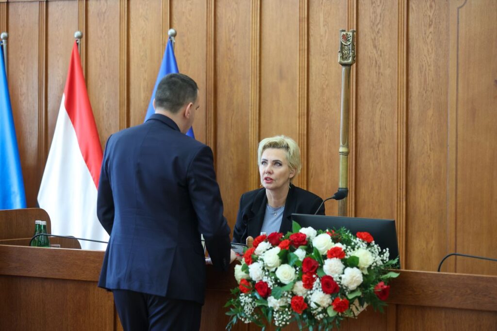 Nadzwyczajne posiedzenie sejmiku województwa poświęcone sytuacji rolnictwa, fot. Mikołaj Kuras dla UMWKP