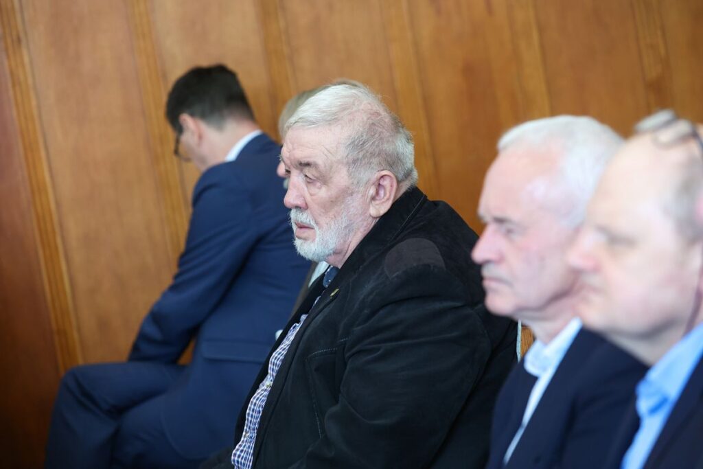 Nadzwyczajne posiedzenie sejmiku województwa poświęcone sytuacji rolnictwa, fot. Mikołaj Kuras dla UMWKP