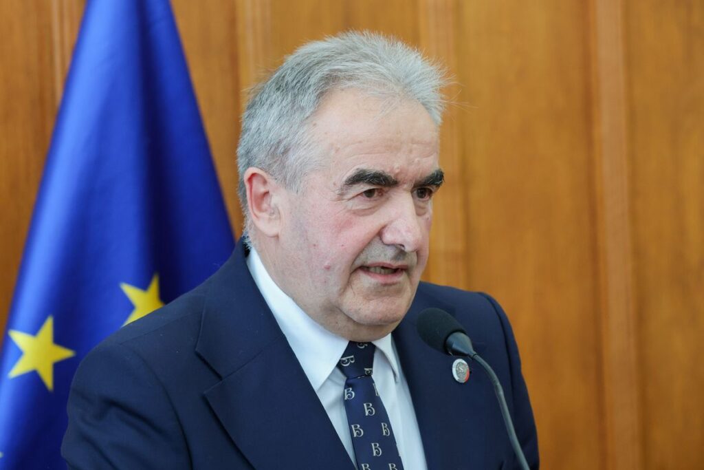 Nadzwyczajne posiedzenie sejmiku województwa poświęcone sytuacji rolnictwa, fot. Mikołaj Kuras dla UMWKP