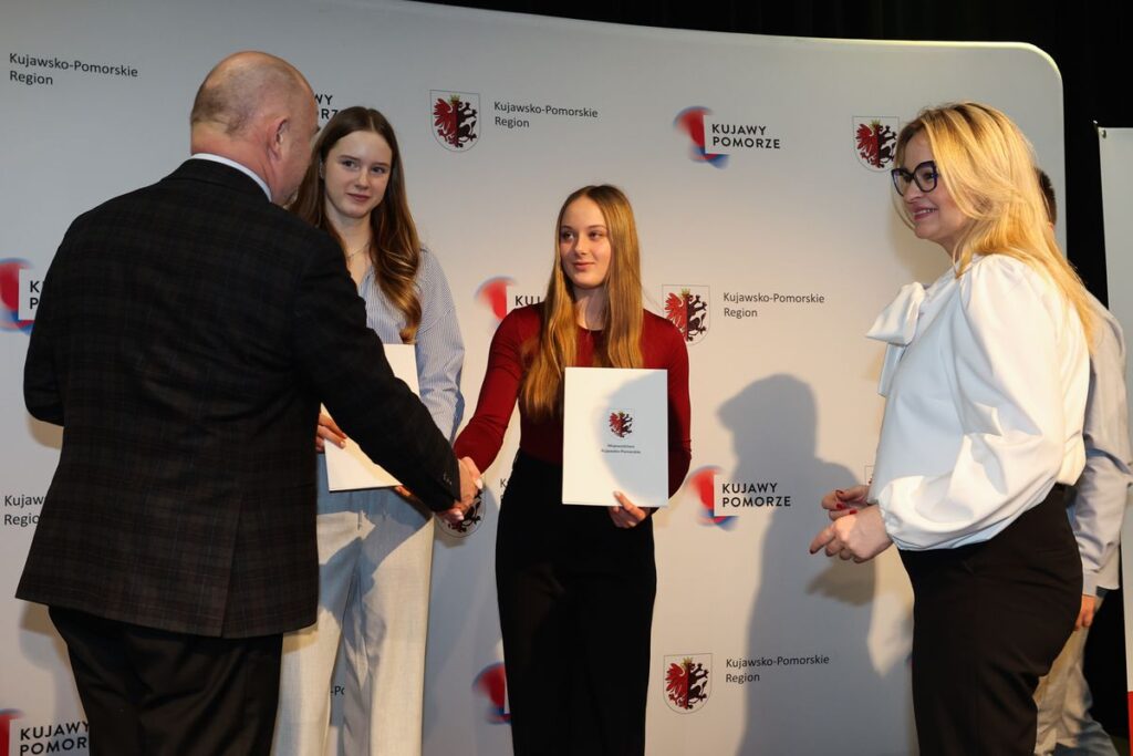 Wręczenie nagród sportowych, fot. Mikołaj Kuras dla UMWKP