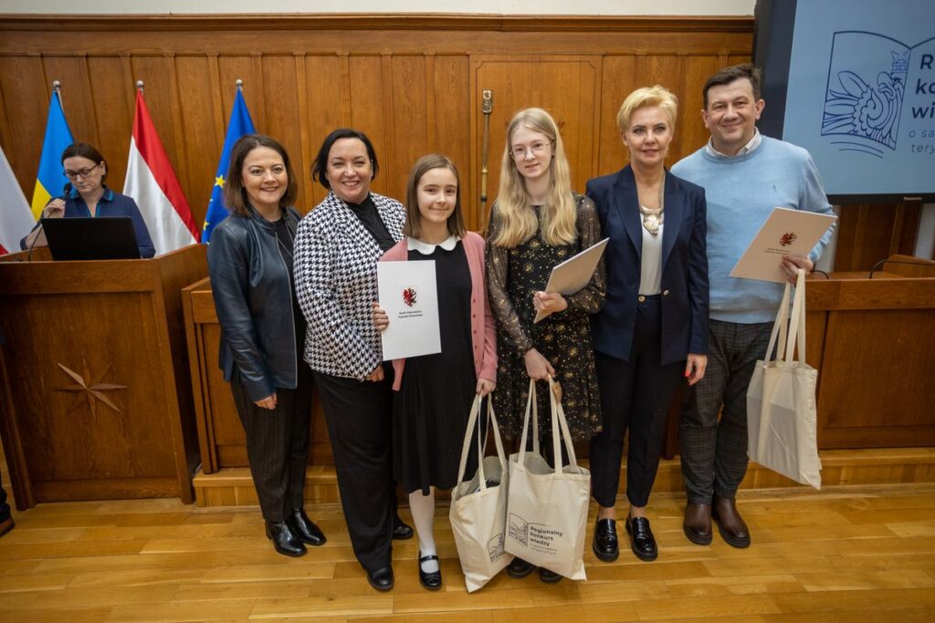 Finał Konkursu Wiedzy o Samorządzie Terytorialnym, fot. Mikołaj Kuras dla UMWKP