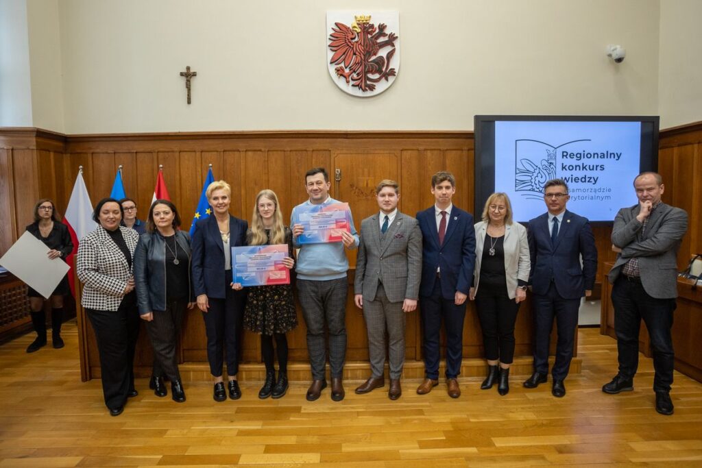 Finał Konkursu Wiedzy o Samorządzie Terytorialnym, fot. Mikołaj Kuras dla UMWKP