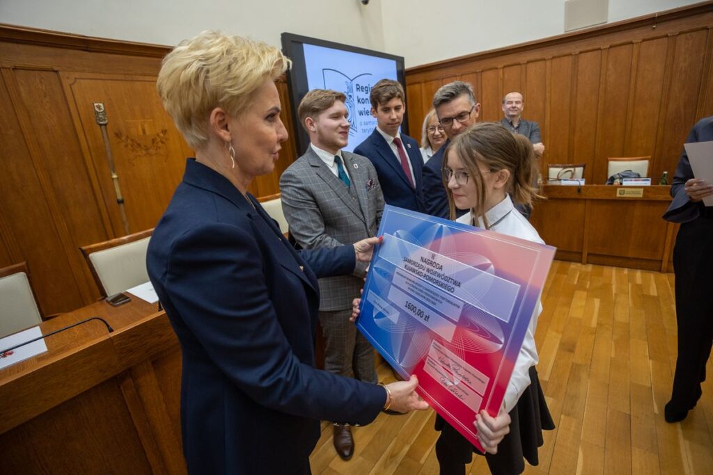 Finał Konkursu Wiedzy o Samorządzie Terytorialnym, fot. Mikołaj Kuras dla UMWKP