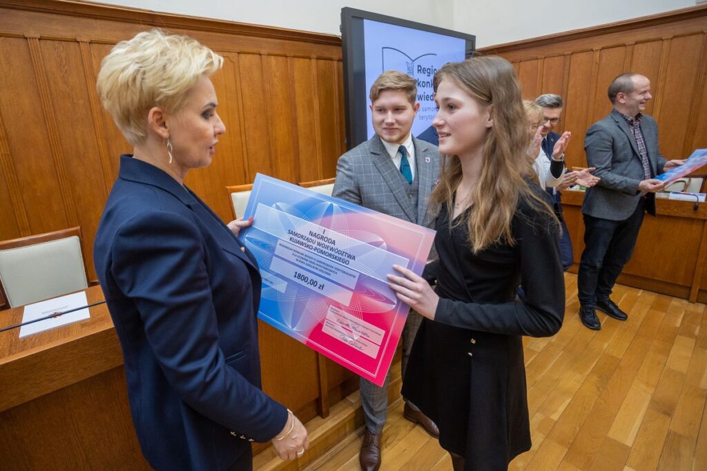 Finał Konkursu Wiedzy o Samorządzie Terytorialnym, fot. Mikołaj Kuras dla UMWKP