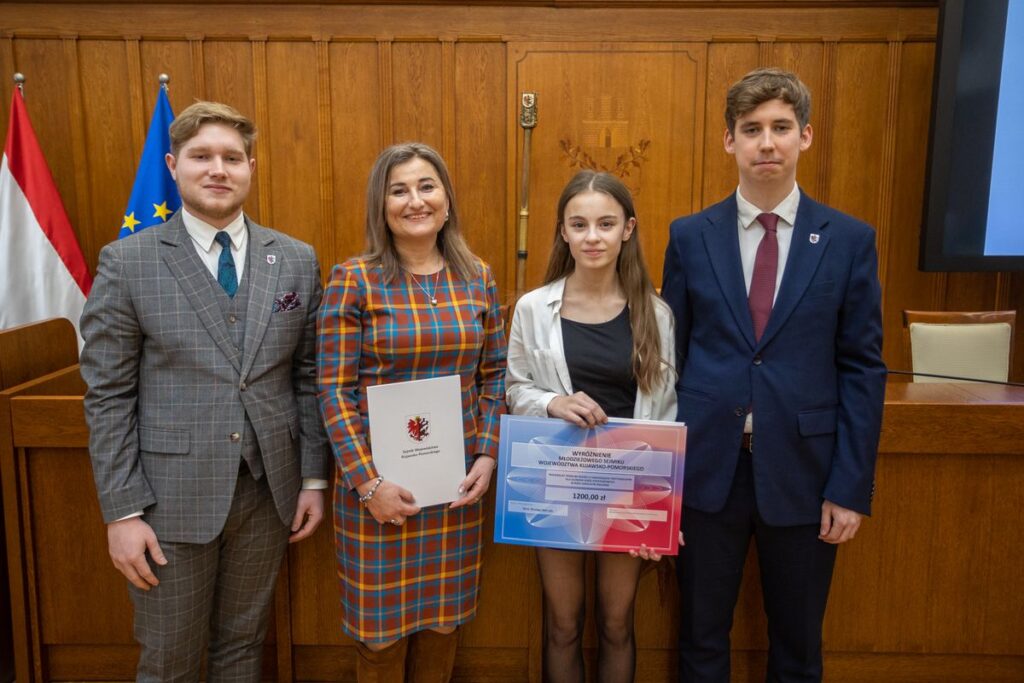 Finał Konkursu Wiedzy o Samorządzie Terytorialnym, fot. Mikołaj Kuras dla UMWKP