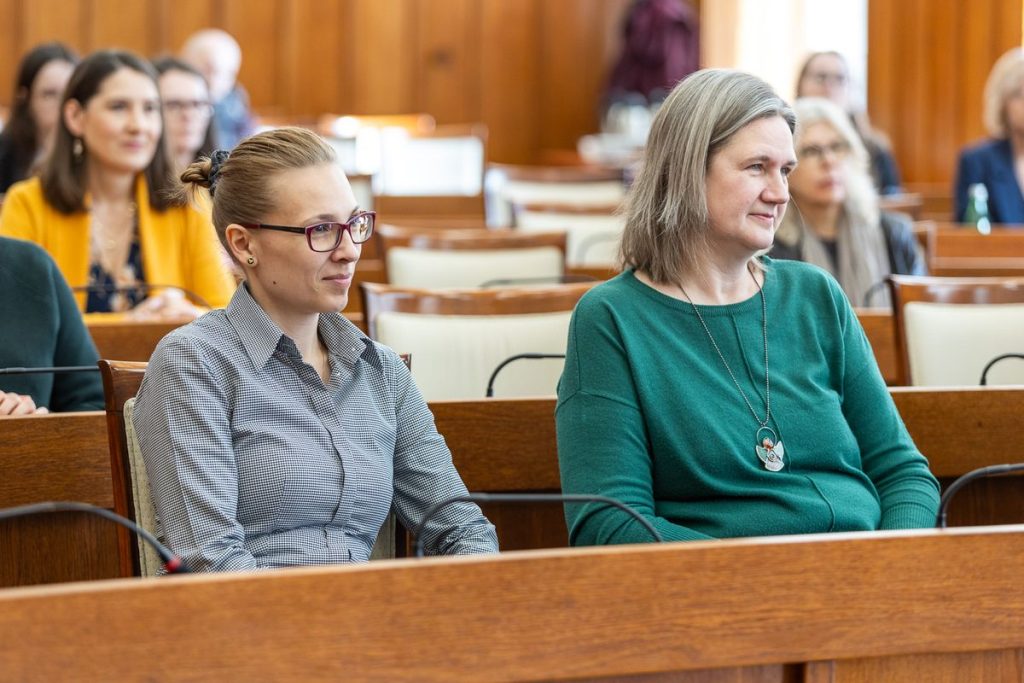 Dyktando w Urzędzie Marszałkowskim, fot. Szymon Zdziebło/tarantoga.pl dla UMWKP