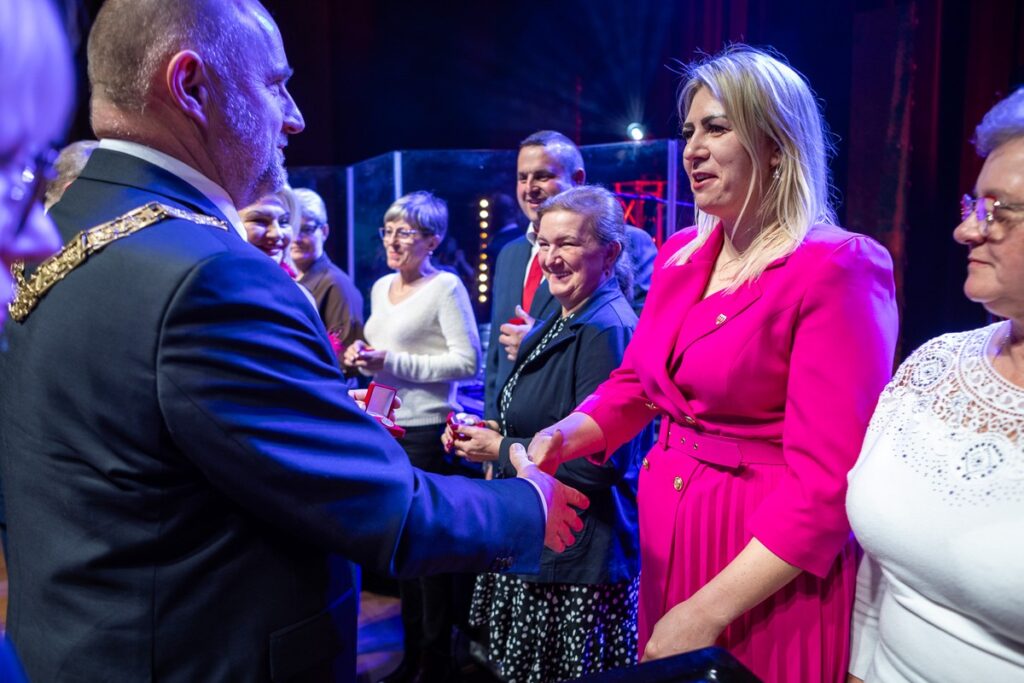 Uroczystość wręczenia odznak dla sołtysów z Kujawsko-Pomorskiego, fot. Szymon Zdziebło/tarantoga.pl dla UMWKP