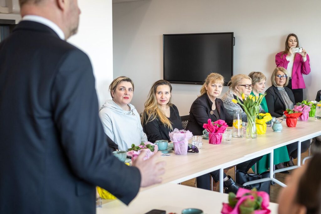 Spotkanie z okazji Dnia Kobiet, fot. Szymon Zdziebło/tarantoga.pl dla UMWKP