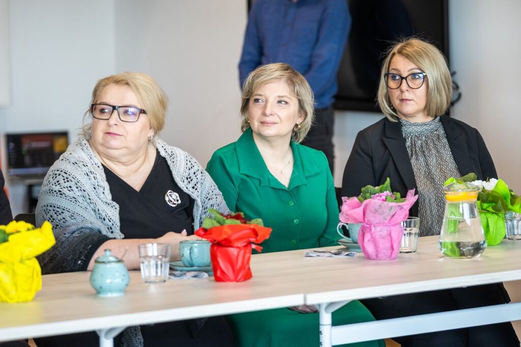 Spotkanie z okazji Dnia Kobiet, fot. Szymon Zdziebło/tarantoga.pl dla UMWKP