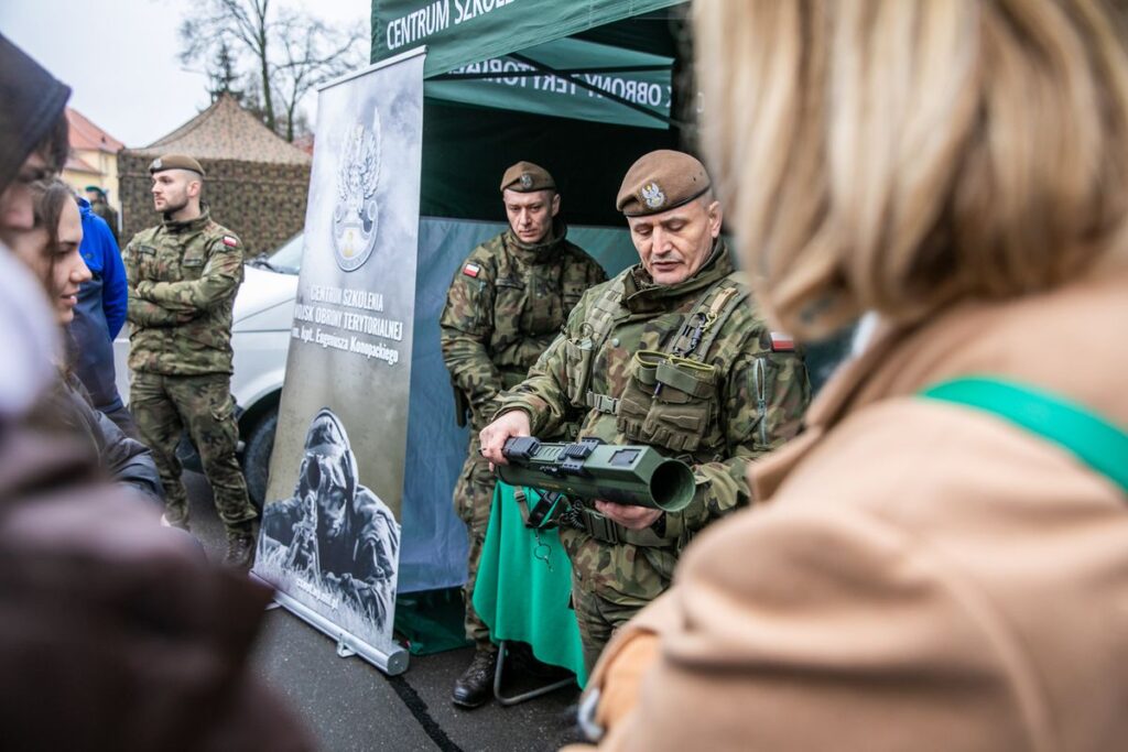 Toruńskie obchody 25 lat Polski w NATO, fot. Andrzej Goiński/UMWKP