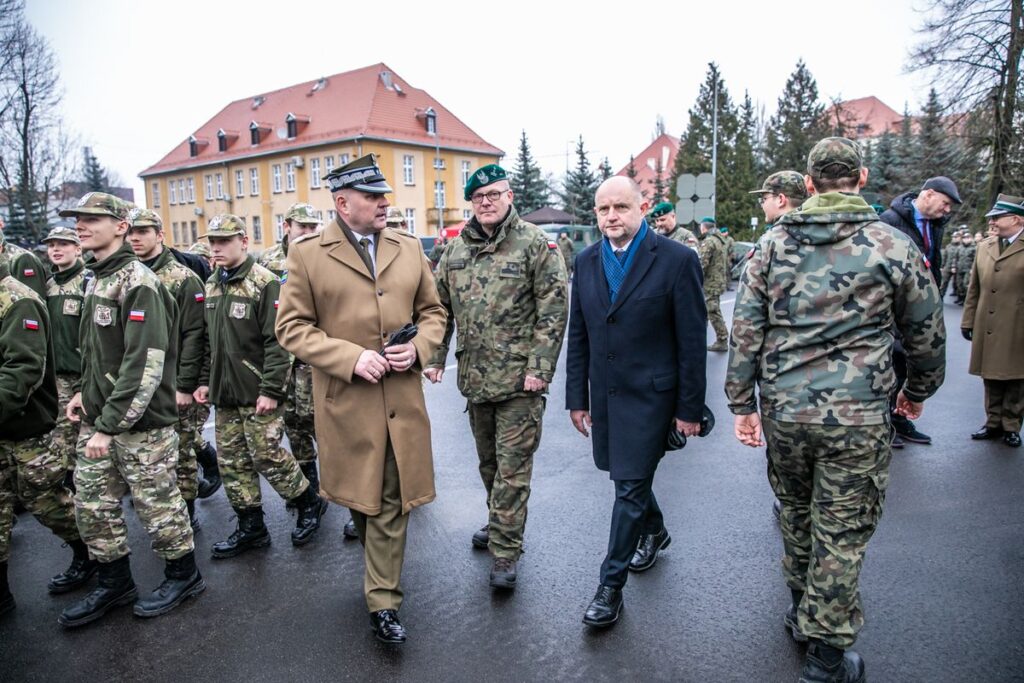 Toruńskie obchody 25 lat Polski w NATO, fot. Andrzej Goiński/UMWKP