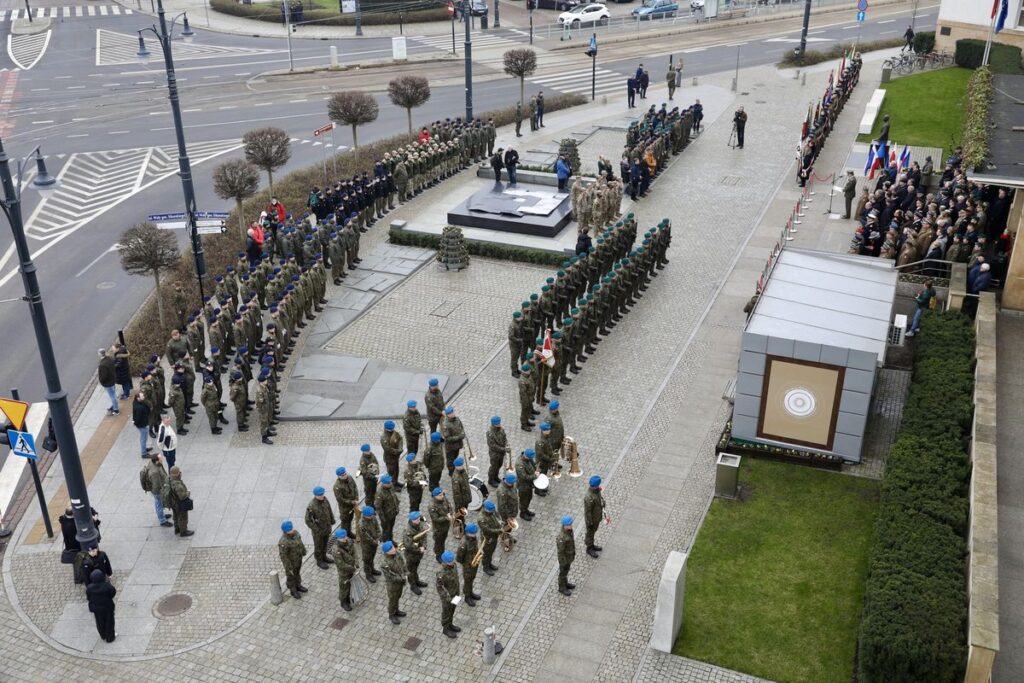 Toruńskie obchody 25 lat Polski w NATO, fot. Andrzej Goiński/UMWKP
