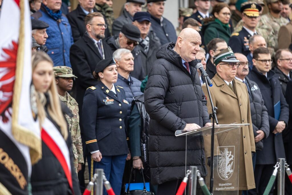 Toruńskie obchody 25 lat Polski w NATO, fot. Szymon Zdziebło/tarantoga.pl dla UMWKP