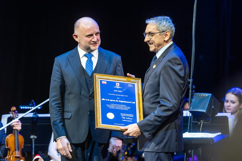 Uroczysta gala z okazji 25. rocznicy wstąpienia Polski do NATO, fot. Szymon Zdziebło/tarantoga.pl dla UMWKP