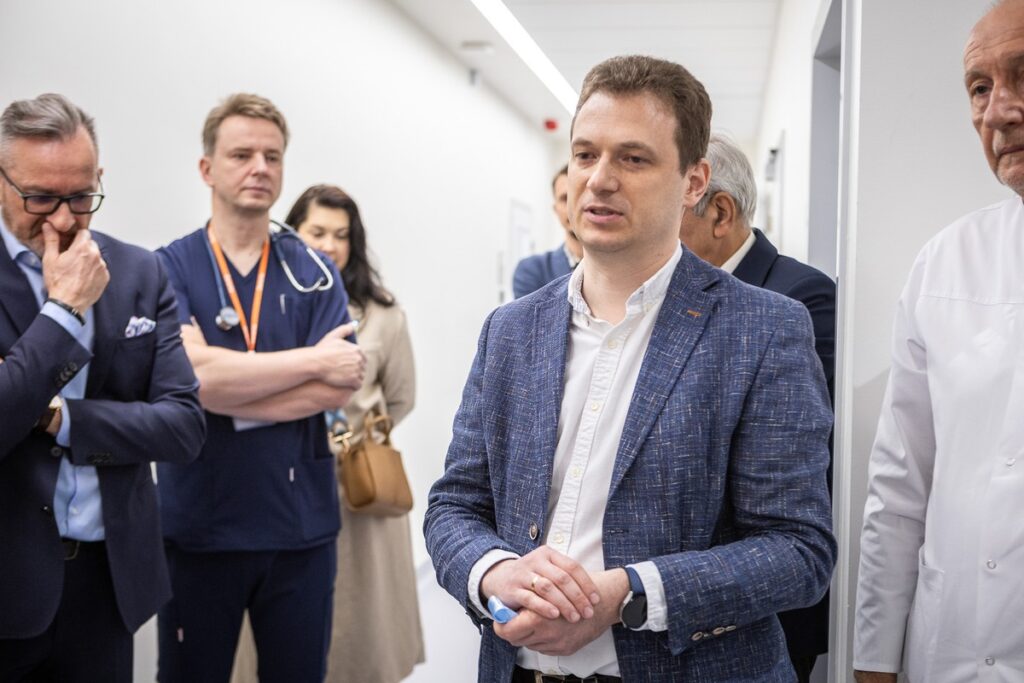 Otwarcie nowego zakładu patomorfologii klinicznej w WSZ w Toruniu, fot. Szymon Zdziebło/tarantoga.pl dla UMWKP