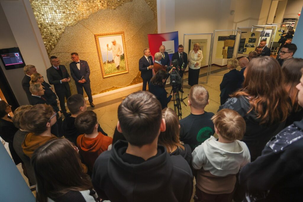 Otwarcie wystawy "Wincenty Witos 1864-1945”, fot. Mikołaj Kuras dla UMWKP