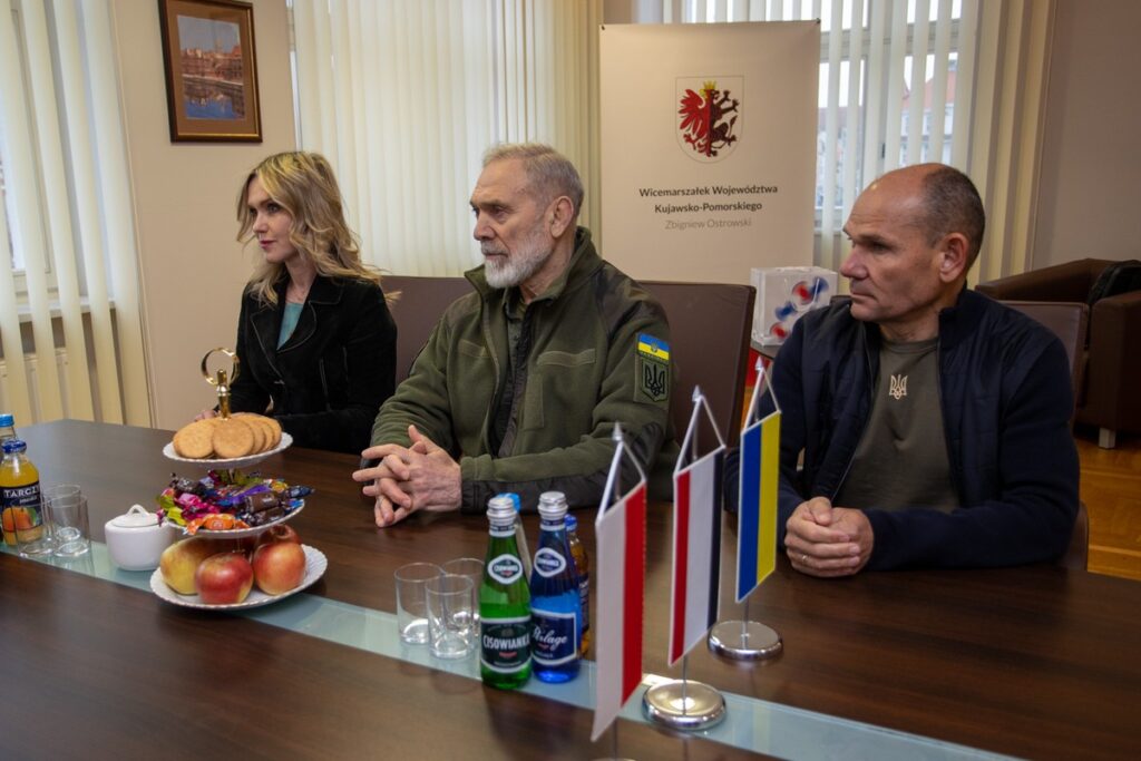 Spotkanie wicemarszałka Zbigniewa Ostrowskiego z gośćmi z Ukrainy, fot. Mikołaj Kuras dla UMWKP