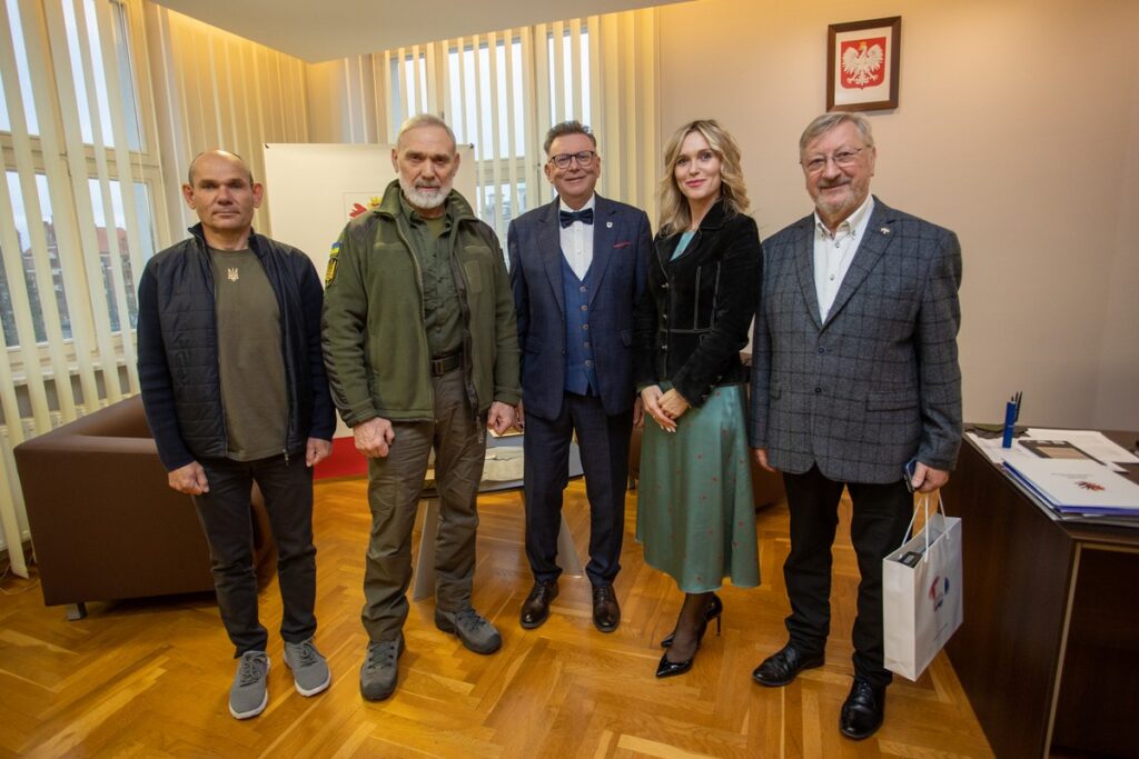Spotkanie wicemarszałka Zbigniewa Ostrowskiego z gośćmi z Ukrainy, fot. Mikołaj Kuras dla UMWKP