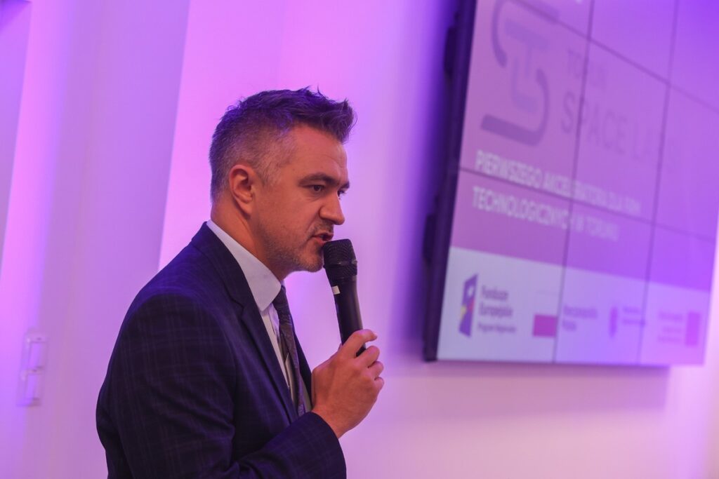 Otwarcie Toruń Space Labs i podpisanie listu intencyjnego, fot. Mikołaj Kuras dla UMWKP