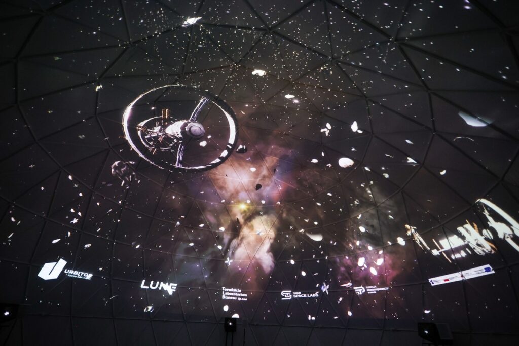 Otwarcie Toruń Space Labs i podpisanie listu intencyjnego, fot. Mikołaj Kuras dla UMWKP